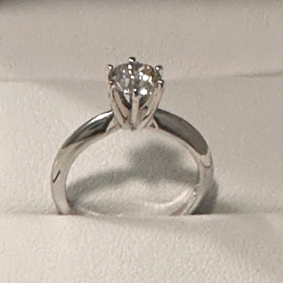 Engagement Ring - Picture 1 of 6